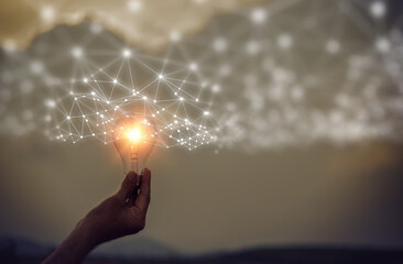 31省份新增确诊9例/31省份新增确诊病例21例