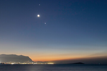 国内疫情最新消息/国内疫情最新消息数据实时更新