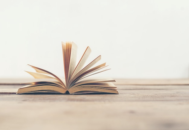 浙江昨日新增确诊病例1例/昨天024时 浙江新增确诊病例109例